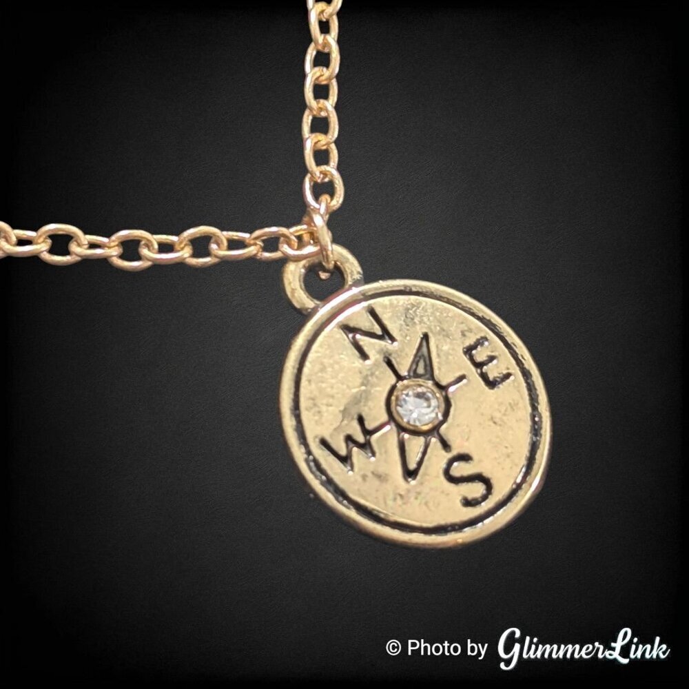 NWOT Jules Smith Compass Charm Gold Tone Bracelet - Picture 9 of 10